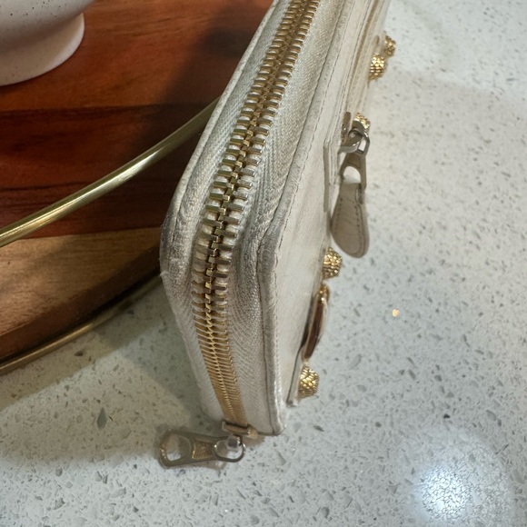 Balenciaga Authentic Zippy Wallet - Picture 5 of 8